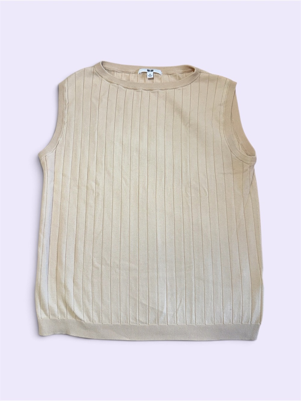 Uniqlo • Sleeveless Ribbed Top